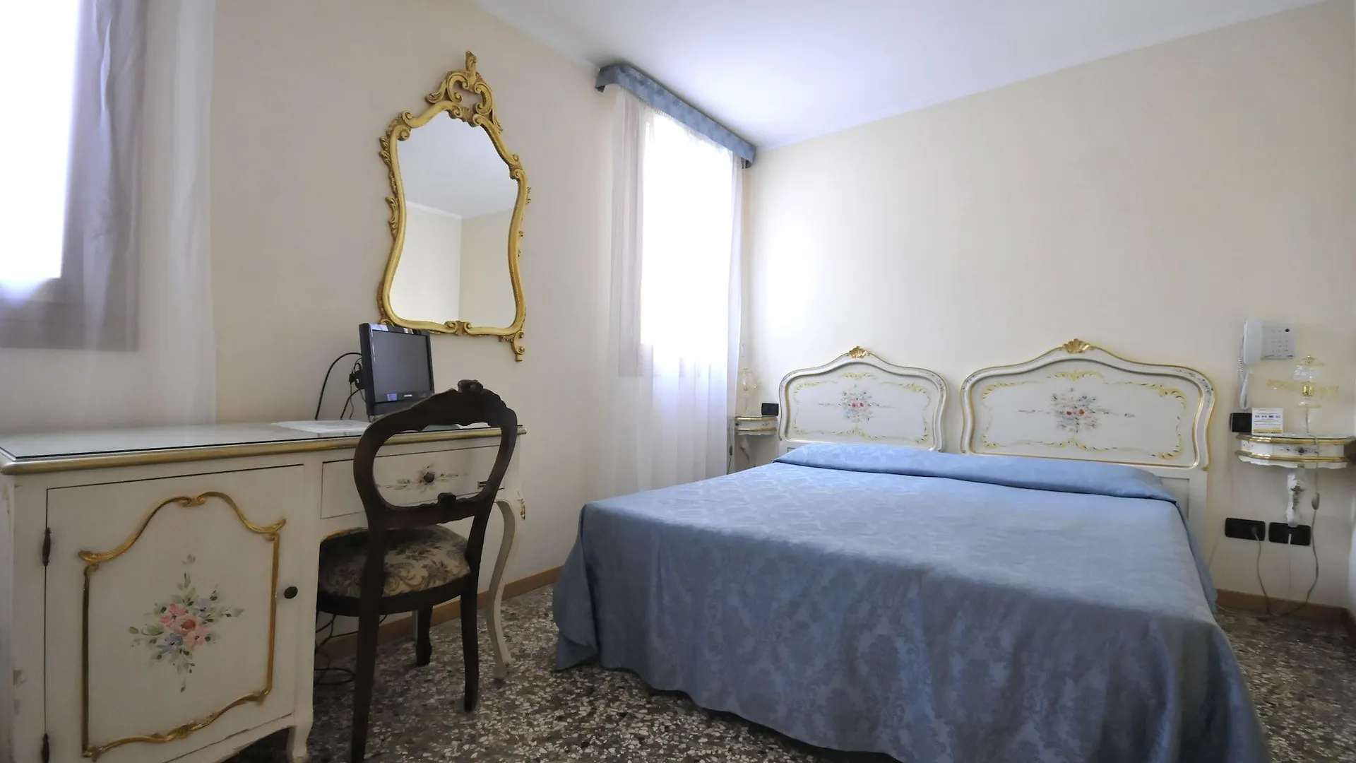 Hotel Ca' Leon D'Oro Venedig 3*,  Italien