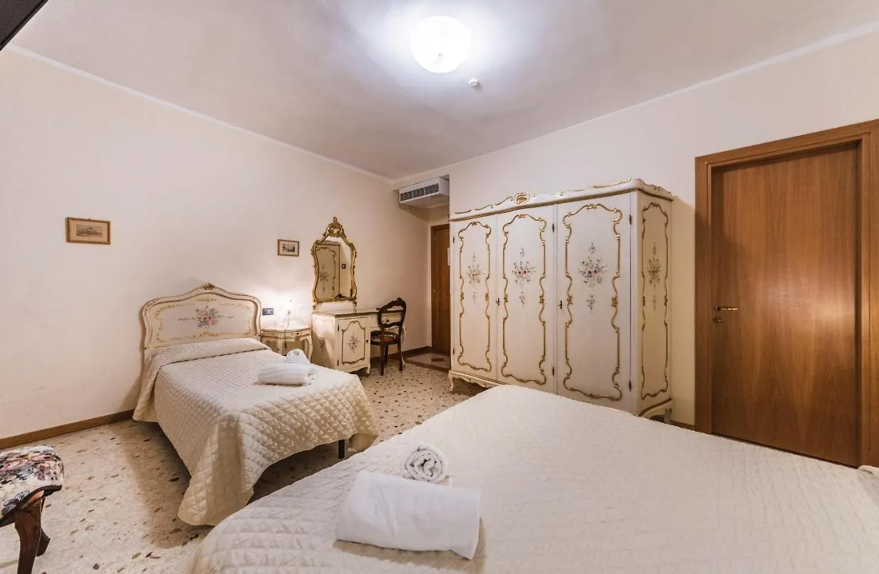Hotel Ca' Leon D'Oro Venedig